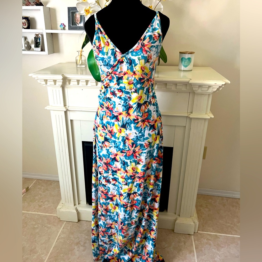 Guess soft maxi with slit flowers dress
